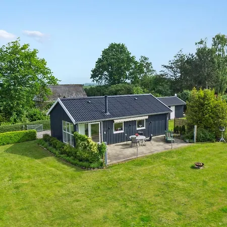 Locan - 1-2km From The Sea By Interhome Semesterbostad *