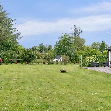 Locan - 1-2km From The Sea By Interhome *